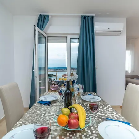 Апартаменты 2bedroom Marina With A View *
