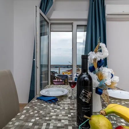 2bedroom Marina With A View Апартаменты *