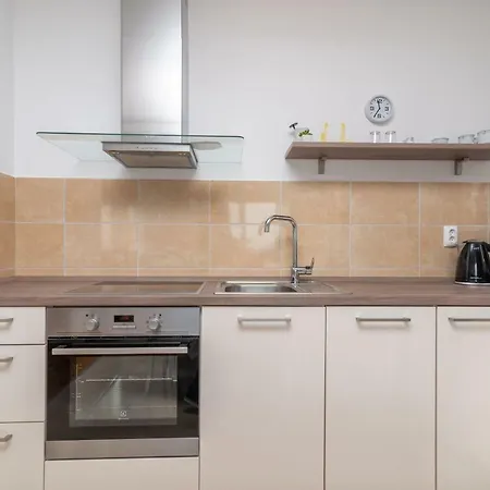 Апартаменты 2bedroom Marina With A View Трогир